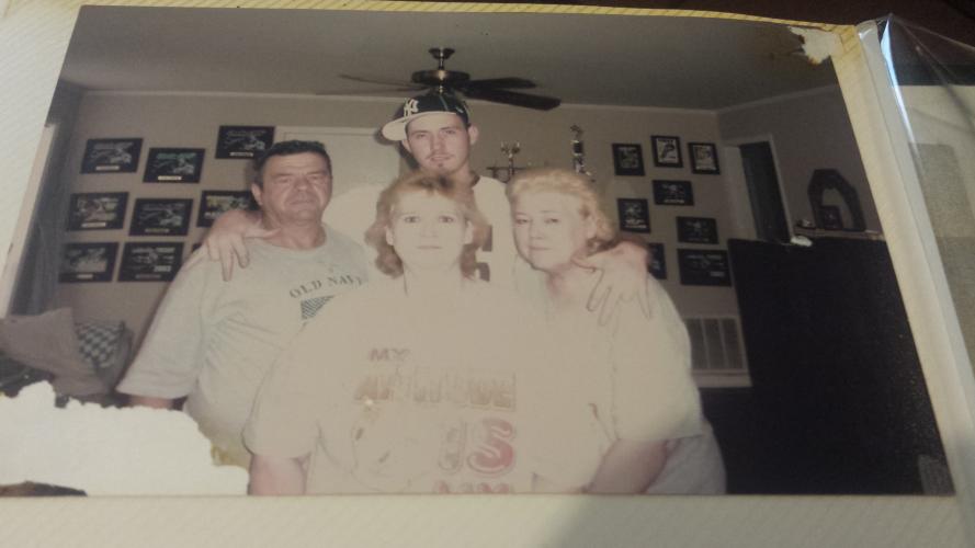 Tom and Laura Orfino's House. L-R Ozzie , Larry, Tammy center Nana far right