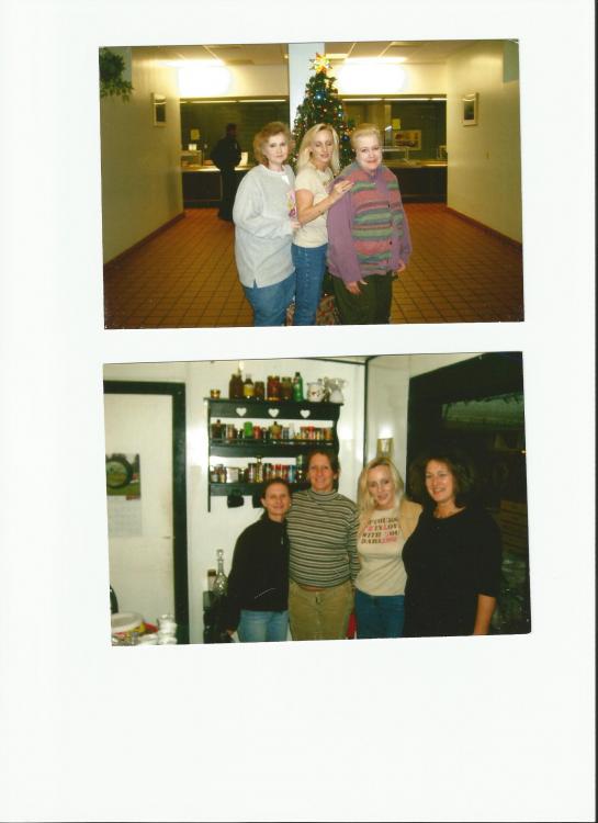  Top pic L-r Tammy Osobrne, Laura Dean Osborne Orfino and Nana